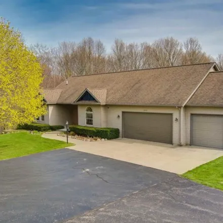 Image 2 - 2957 Bunting Drive, West Branch Township, MI 48661, USA - House for sale