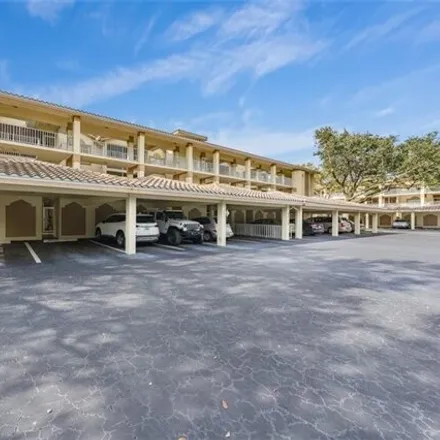 Buy this 3 bed condo on 6042 Chardonnay Lane in Collier County, FL 34119