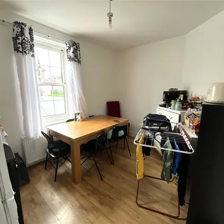Rent this 3 bed apartment on Shroffold Road in London, BR1 5NJ