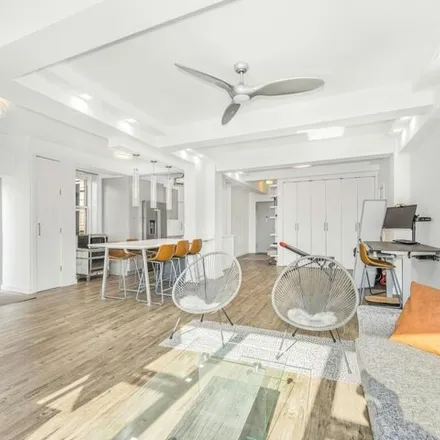 Image 5 - 2465 Palisade Avenue, New York, NY 10463, USA - Apartment for sale