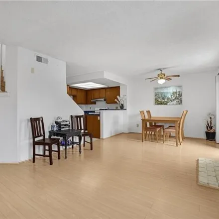 Image 3 - 7340 Cerritos Avenue, Los Alamitos Junction, Stanton, CA 90680, USA - House for sale