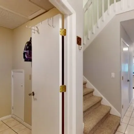 Buy this 3 bed apartment on 1402 Mcgregor Park Circle in Mcgregor Park Condominiums, Fort Myers