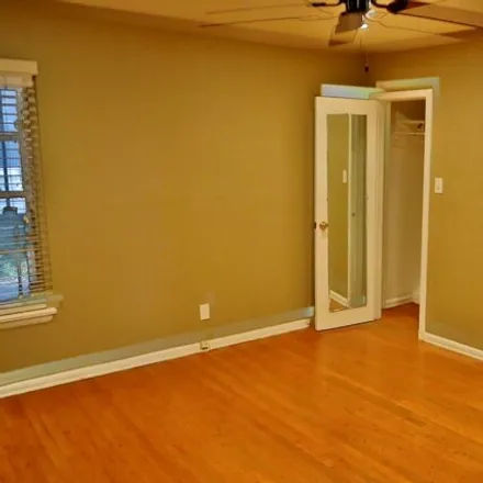 Image 6 - 2218 Sutter Street, Dallas, TX 75216, USA - House for rent