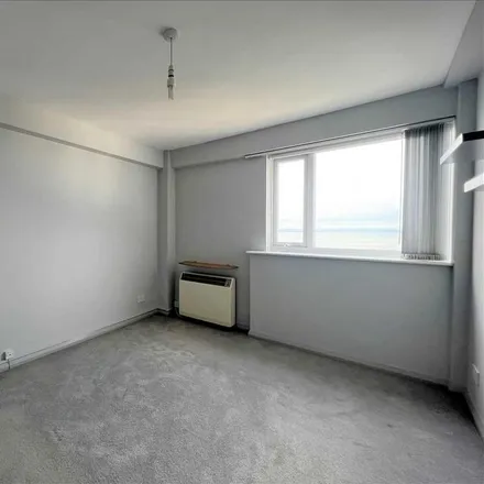 Image 6 - Broadway West, Leigh on Sea, SS9 2DA, United Kingdom - Apartment for rent