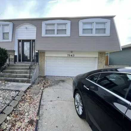 Buy this 2 bed house on 7701 163rd Place in Tinley Park, IL 60477