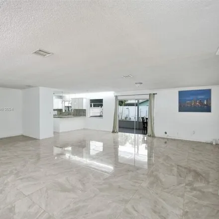 Image 3 - 12128 Northwest 33rd Street, Coral Springs, FL 33065, USA - House for sale