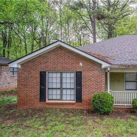 Buy this 3 bed house on 1107 Summer Brook Road in Clayton County, GA 30349
