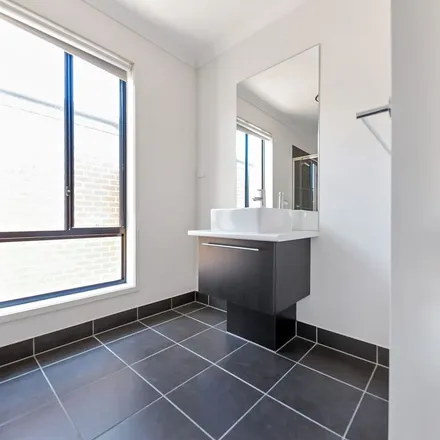 Rent this 4 bed apartment on Kingview Place in Mernda VIC 3754, Australia