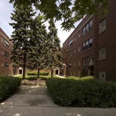 Rent this 1 bed house on 734-744 West Aldine Avenue in Chicago, IL 60657