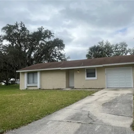 Image 2 - 4036 North Edgewater Circle, Port La Belle, Hendry County, FL 33935, USA - House for sale