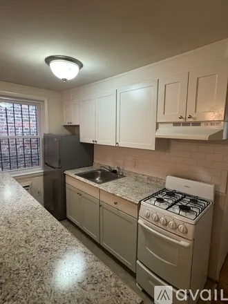 Rent this 1 bed apartment on 420 S 15th St