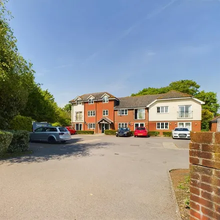Rent this 1 bed townhouse on Hambledon Road in Denmead, PO7 6EX