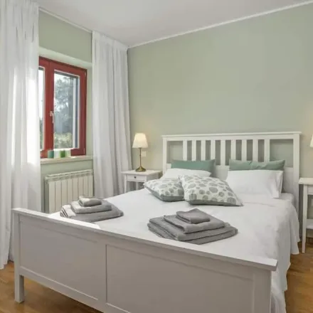 Rent this 4 bed house on 52475 Bašanija - Bassania