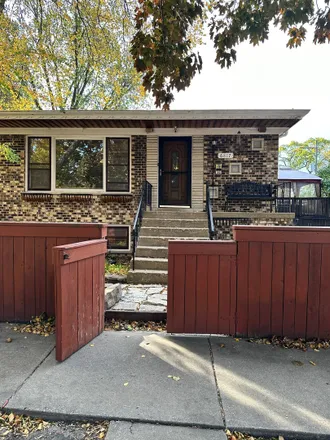 Buy this 1 bed house on Beat 2512 in 6817 West Medill Avenue, Chicago