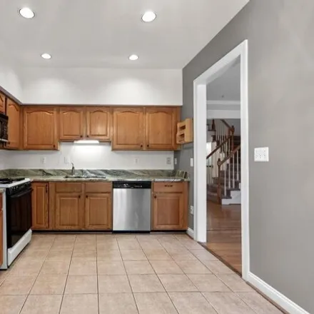 Image 4 - 8633 Trail View Drive, Ellicott City, MD 21043, USA - House for rent