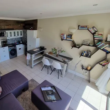 Image 2 - Cape Town Ward 100, Western Cape, 7151, South Africa - Apartment for rent