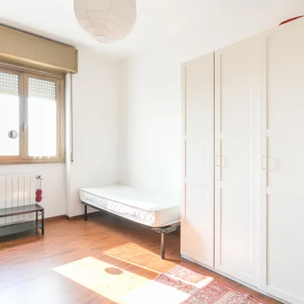 Image 3 - Comasina M3, Via Comasina, 20161 Milan MI, Italy - Room for rent