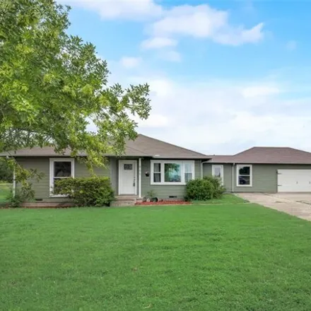 Buy this 3 bed house on 995 Cantrell Street in Waxahachie, TX 75165
