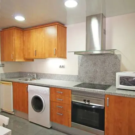 Rent this 1 bed apartment on Plaça de Castella in 5, 08007 Barcelona