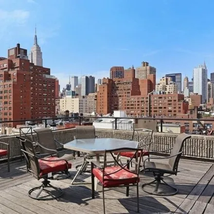 Image 7 - The Rockfield, 229 East 24th Street, New York, NY 10010, USA - Condo for sale