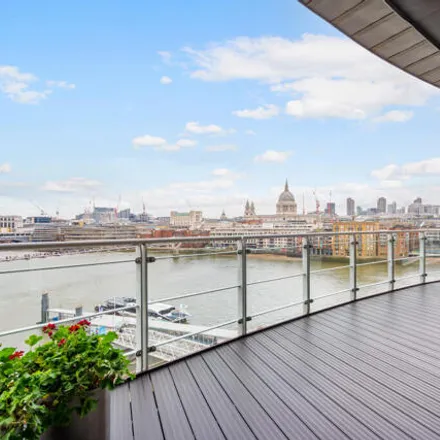 Buy this 5 bed apartment on Benbow House in 25 New Globe Walk, Bankside