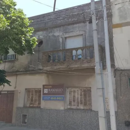 Buy this 3 bed house on Doctor Estanislao S. Zeballos 1984 in Crucecita, 1870 Avellaneda