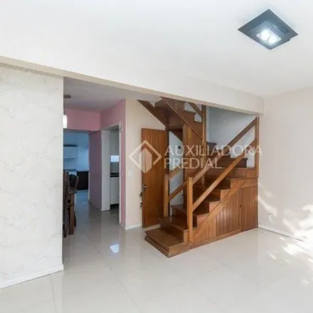 Rent this 2 bed house on Avenida José Aloísio Filho in Humaitá, Porto Alegre - RS