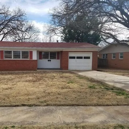 Rent this 3 bed house on 2861 56th Street in Lubbock, TX 79413