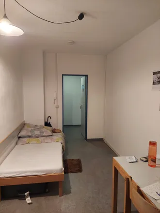 Rent this 1 bed apartment on Studentenwohnheim Fritz-Löffler-Straße 12 in Schnorrstraße, 01069 Dresden