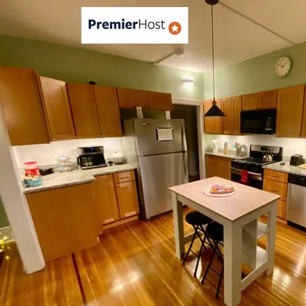Rent this 3 bed apartment on Providence