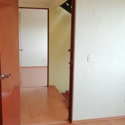Rent this 4 bed house on Privada Villas Santa Isabel in San Salvador Tizatlalli, 52172