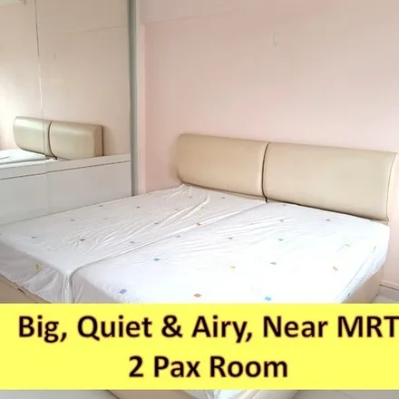Rent this 1 bed room on 15 Eunos Crescent in Eunos Crescent View, Singapore 400015