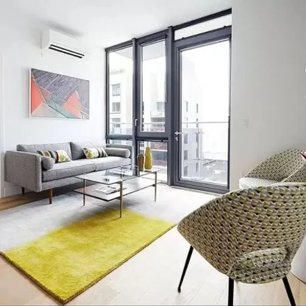 Rent this 2 bed apartment on HUIS24 in 24th Street, New York