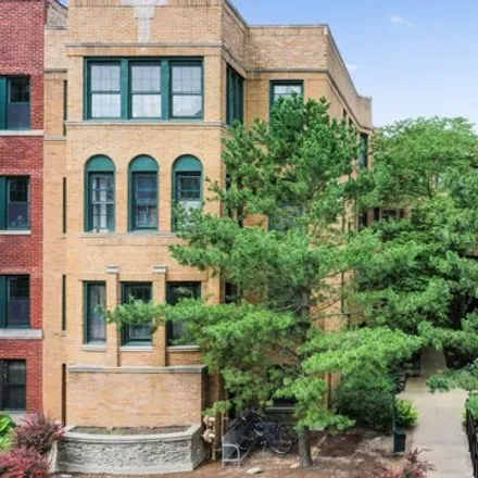 Rent this 2 bed apartment on 7736-7742 North Eastlake Terrace in Chicago, IL 60626