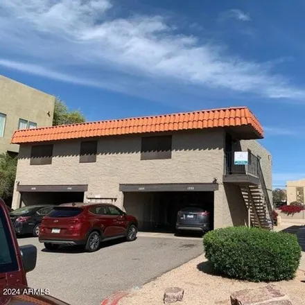 Rent this 2 bed apartment on 1255 North 47th Place in Phoenix, AZ 85008