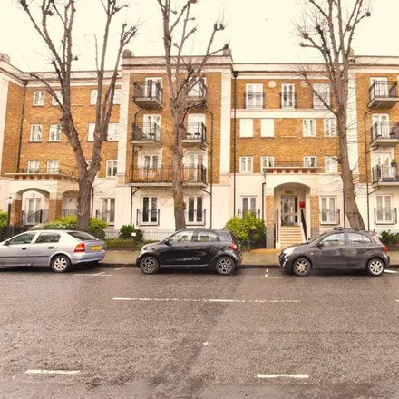 Image 2 - Oakeford House, 72 Russell Road, London, W14 8HU, United Kingdom - Apartment for rent