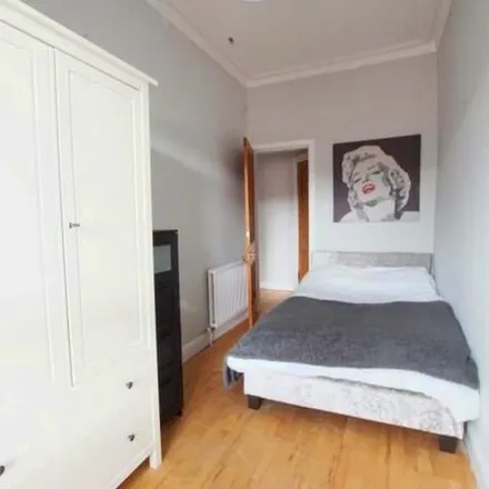 Rent this 2 bed apartment on Ziques in White Street, Partickhill