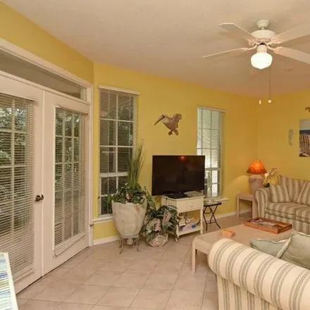 Image 4 - 1399 Winding Oaks Circle West, Indian River County, FL 32963, USA - Condo for rent