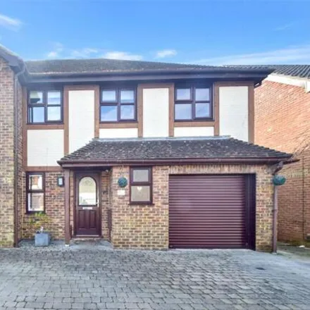 Image 1 - Barncroft Drive, Hempstead, ME7 3TJ, United Kingdom - House for sale