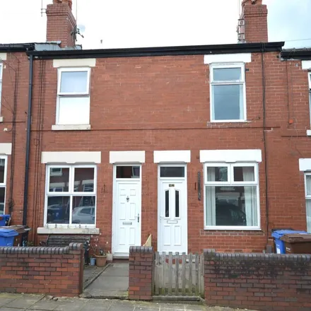 Rent this 2 bed apartment on Caistor Street in Stockport, SK1 2QN