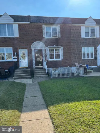 Buy this 3 bed townhouse on 898 Park Drive in Llanwellyn, Darby Township