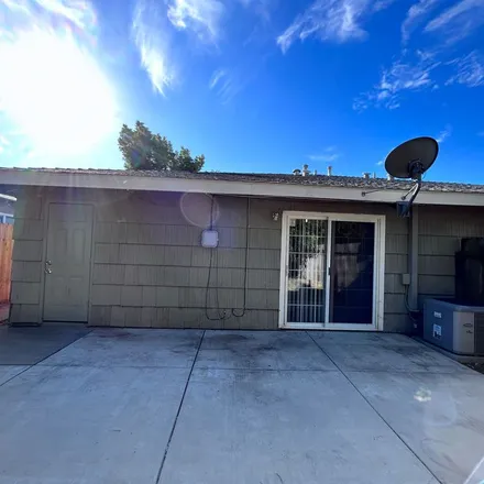 Rent this 3 bed apartment on 9145 Tuolumne Drive in Rosemont, CA 95826