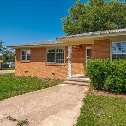 Buy this 3 bed house on 1501 E Seminole Ave in McAlester, Oklahoma