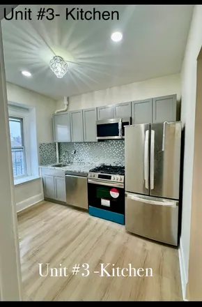 Rent this 2 bed apartment on 4 Montrose