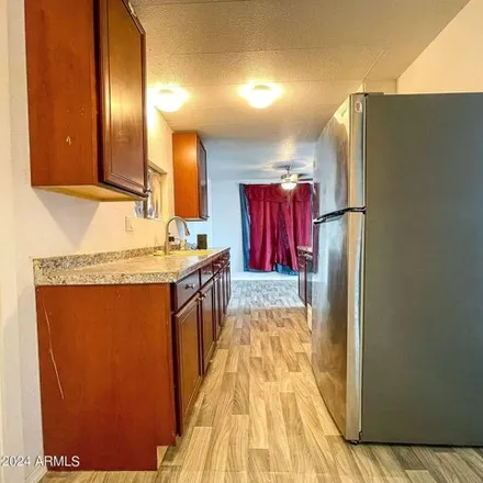 Image 5 - 5631 S 38th Ave, Phoenix, Arizona, 85041 - Apartment for sale