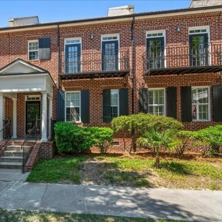 Buy this 3 bed townhouse on Belin Lane in Charleston, SC