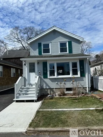 Rent this 3 bed house on 58 Orland Street