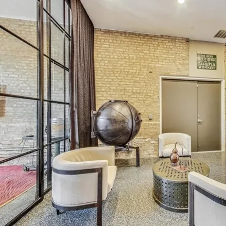 Image 7 - 1639 West Hubbard Street, Chicago, IL 60622, USA - House for sale