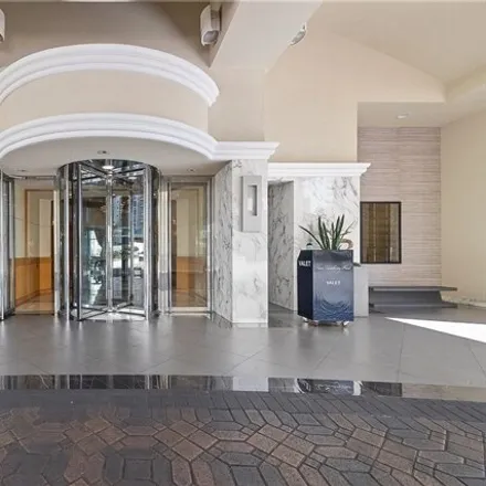 Image 2 - Turnberry Place Tower I, Elvis Presley Boulevard, Winchester, NV 89169, USA - House for sale