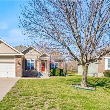 Buy this 4 bed house on 680 Meadowlark Place in Raymore, MO 64083